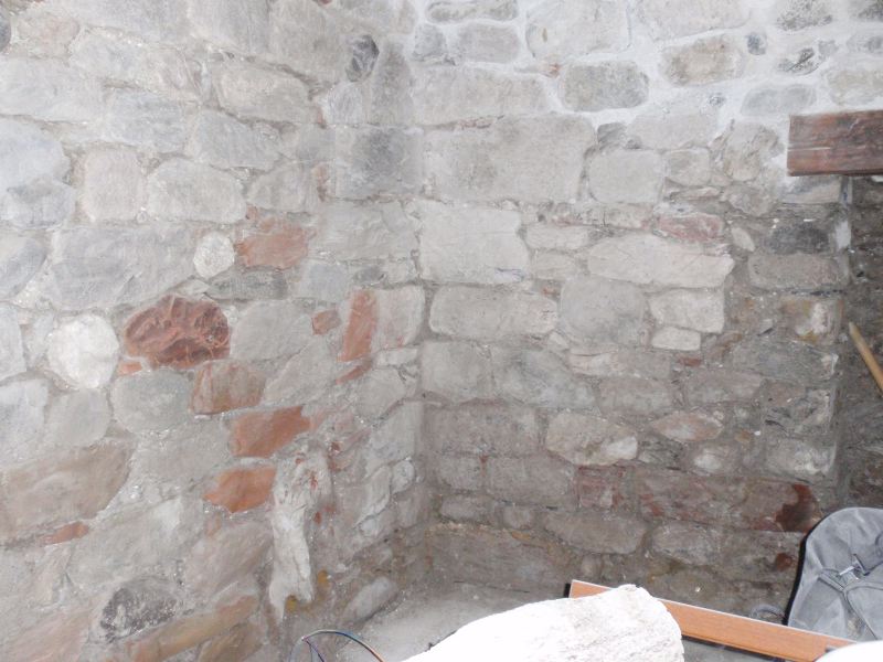 image2.jpg
